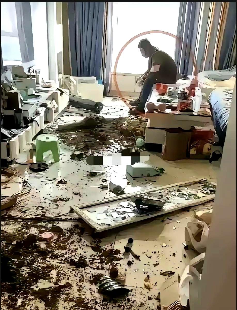 邯郸这对夫妻是真把人看懵了，原本可能就是几句拌嘴，结果越吵越上头，直接从“讲道理