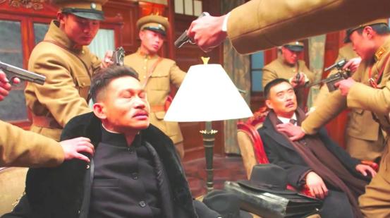 张学良晚年接受美国记者采访时，提及自己一生做的最后悔的一件事，张学良沉思良久后说