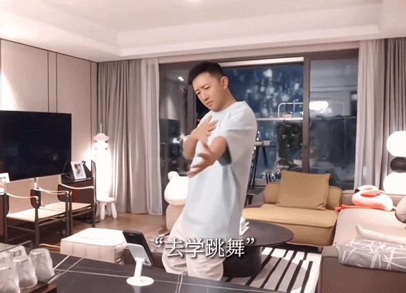 朕从未见过这样的韩庚韩庚在《绽放的许开心》演舞渣，手脚各跳各的，反差感拉满，笑到