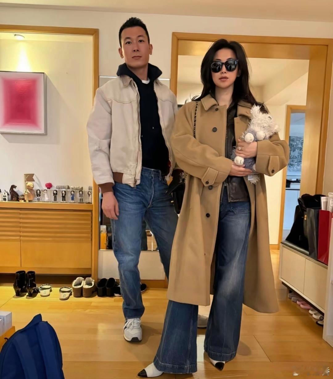 朱珠夫妻这家看着好乱啊。乱的整齐了 