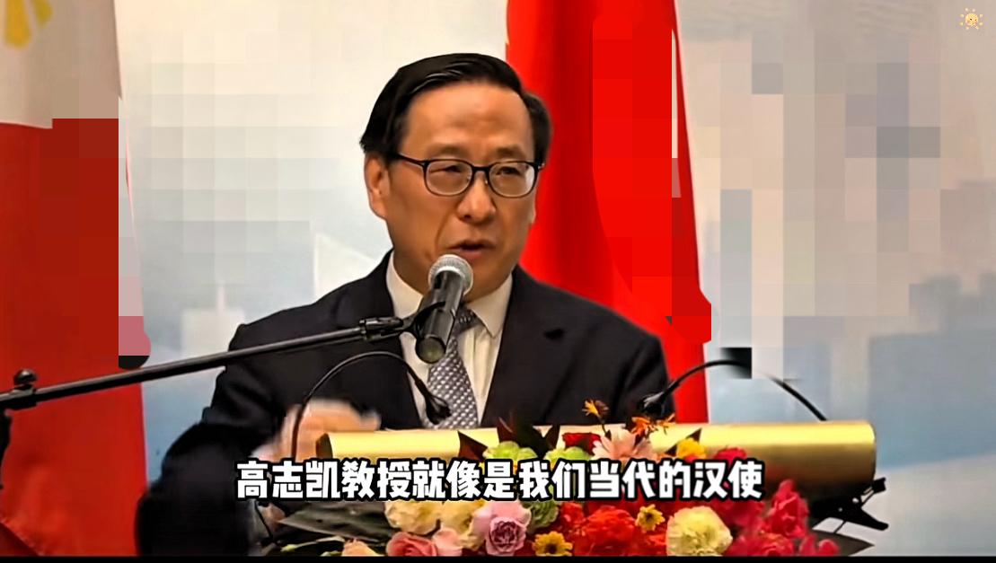 两条命没了，经纪人还在接单

杜强手里带过两个二十出头的孩子，一个半夜，一个直播
