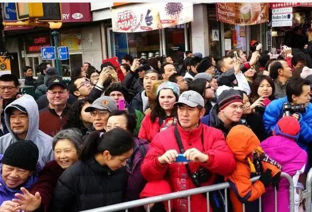 牢A最近有一个观点让我非常震撼，那就是美国会系统性抹杀华裔对美国贡献。硅谷、NA