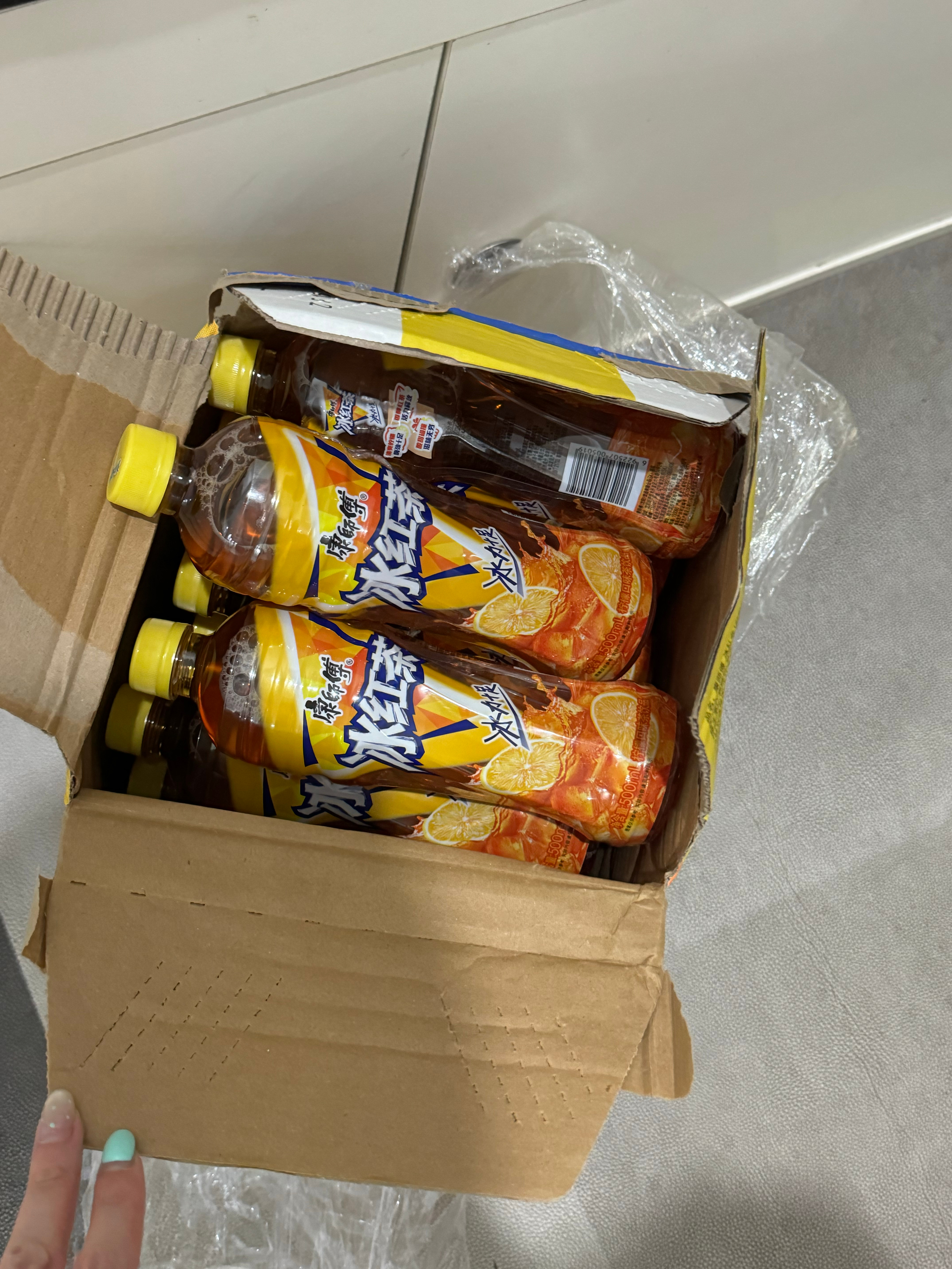 贡献一箱冰红茶销量给蛋蛋 