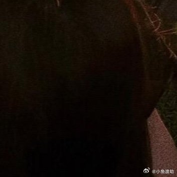 工作只是生活的一部分，不要把工作的否定等同于对你整个人的否定。很多人容易陷入一个