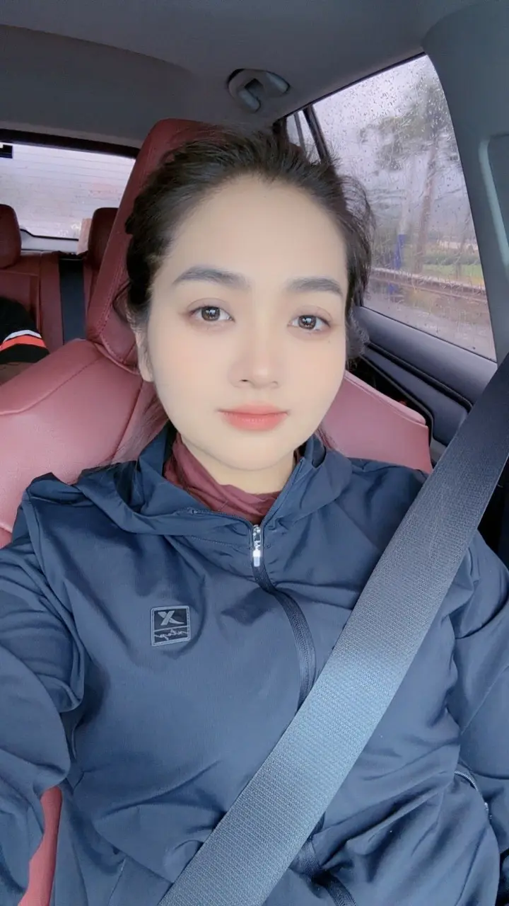 拉黑是小孩子才做的事情，成年人都是不动声色的远离！过情关，走大运。从此风声水起！