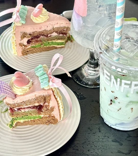 甜品拯救世界🍮