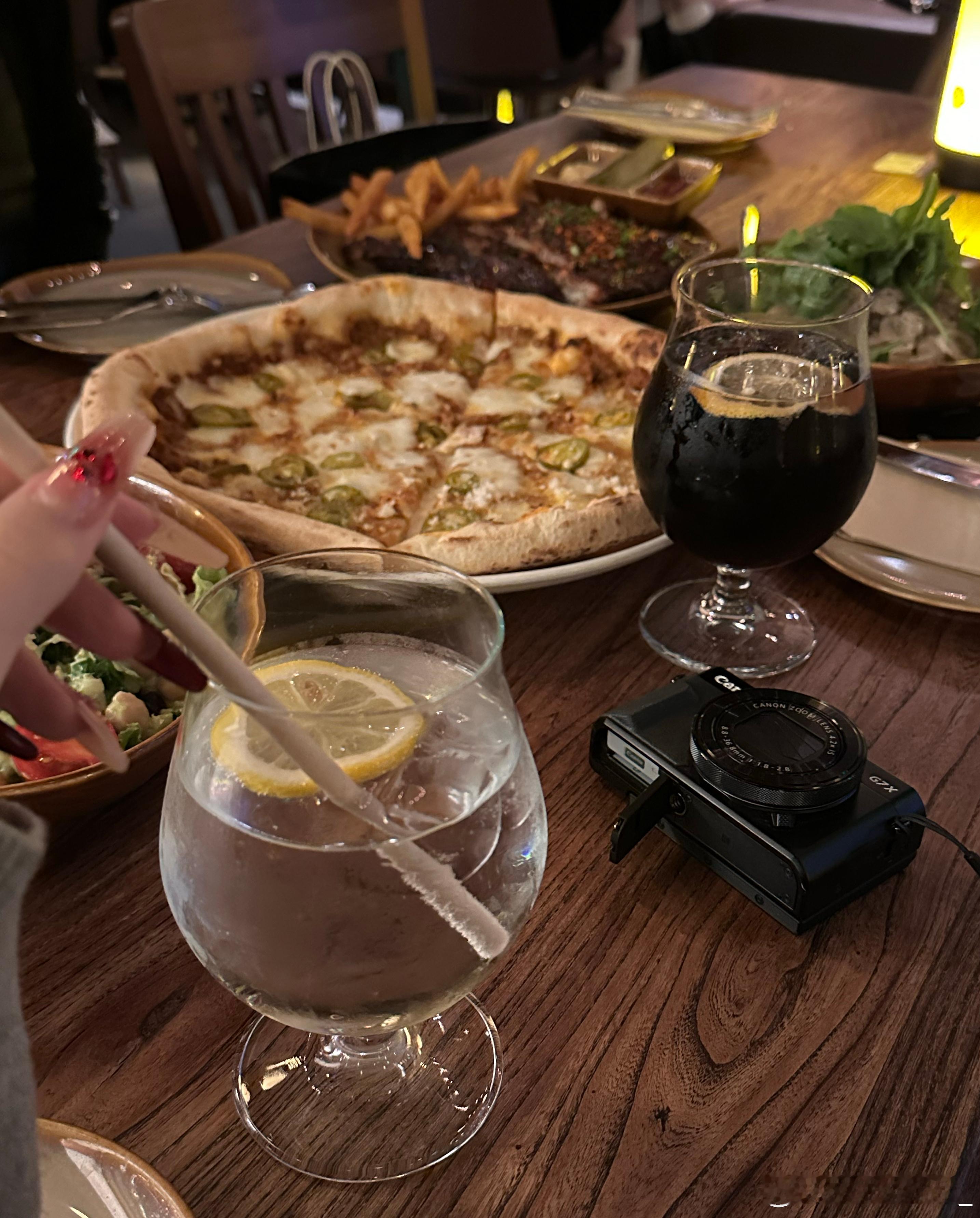 自拍水平已经next level 上海·COMMUNE RESERVE幻师臻选(