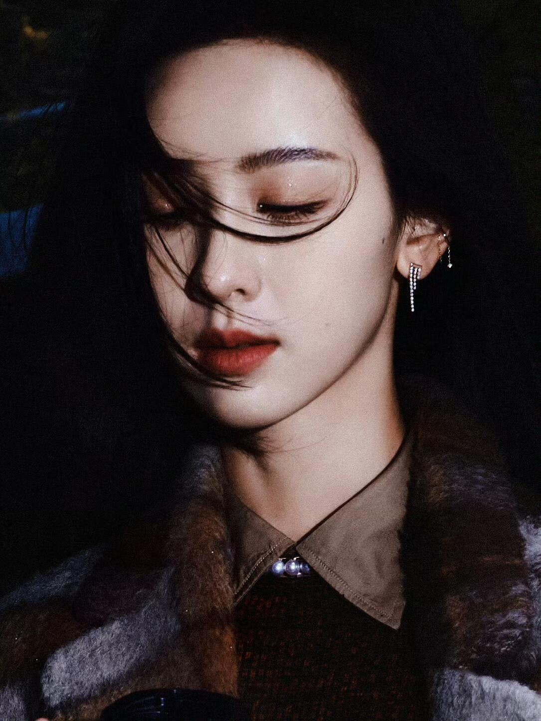 一些陈都灵的旧照🎞️ 