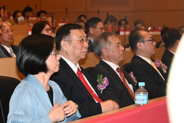 谁接手TVBS？辜仲谅否认出手　蔡明忠、谢裕民成焦点


梅花新闻网 林瑞益/综