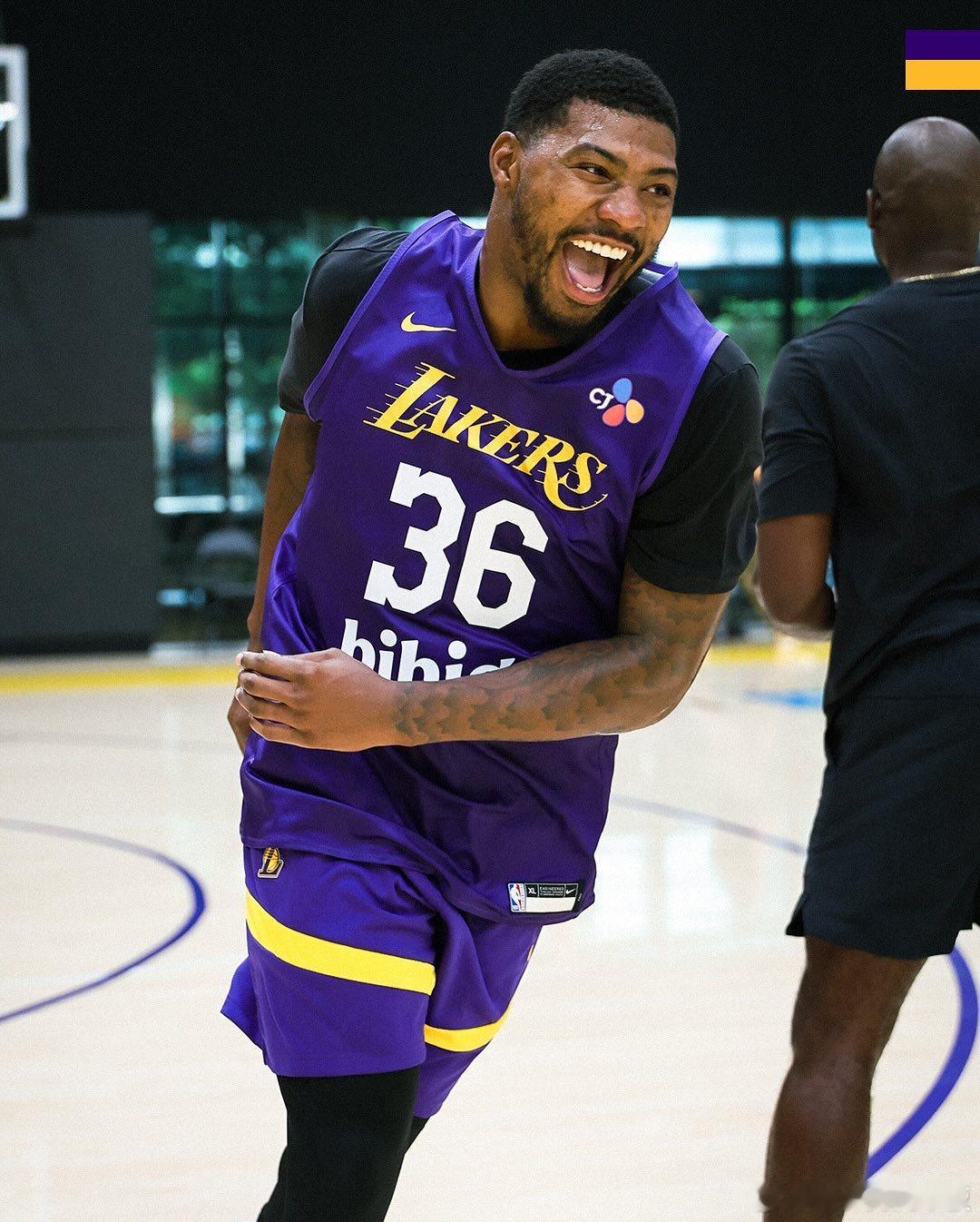 湖人训练营开启了！！training camp day one ✔️ ​​​