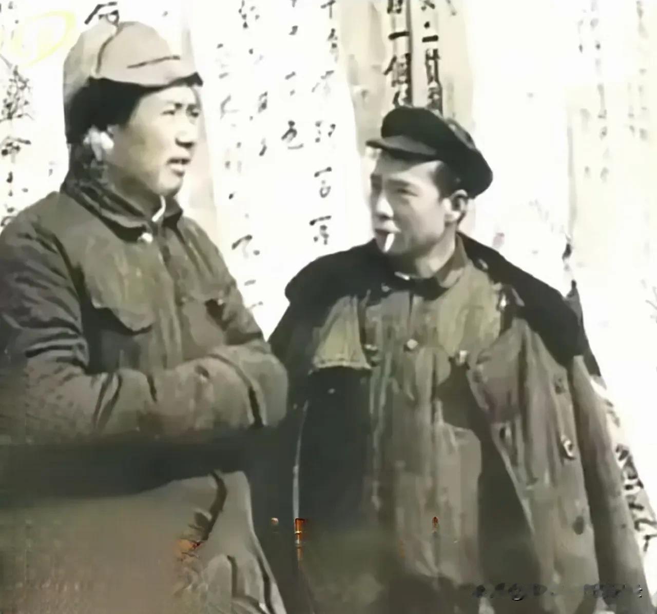 从国共谈判说起，西安事变之后，蒋介石被迫答应联合红军抗日，但他打的算盘是：谈判桌