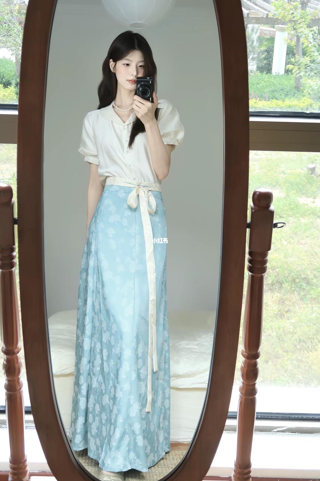 就爱穿点漂亮裙子