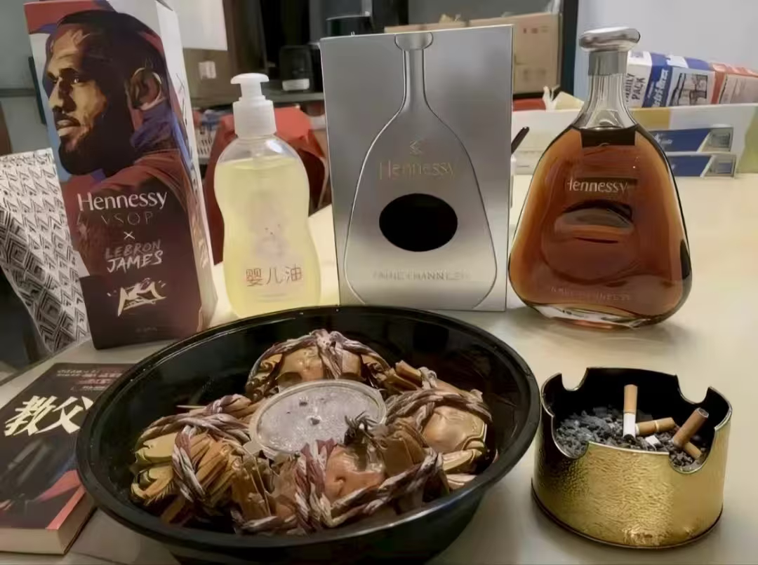 填空题: 首先我不是____，其次我想说____之败非____之过也。詹姆斯毕竟