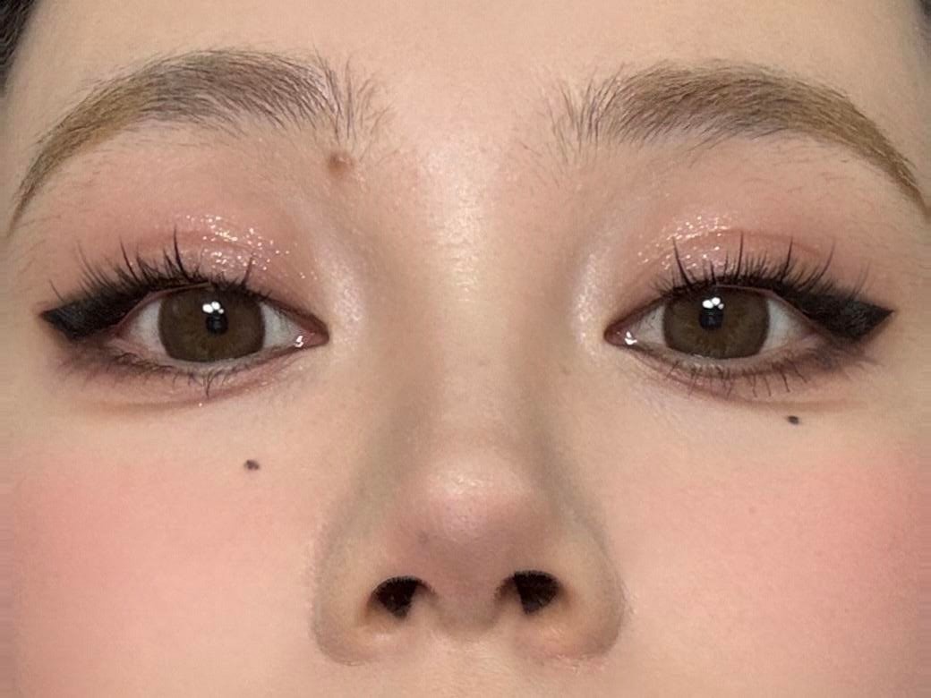 彩妆🍑淡颜扁平脸逆袭！蜜桃千金妆贵气感拉满——3步打造骨相美，精致不显脏💡妆