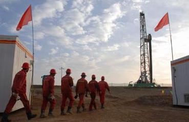 4 月 29 日传来好消息！
中国能源领域喜提超级红利，13 座亿吨级油田集体亮