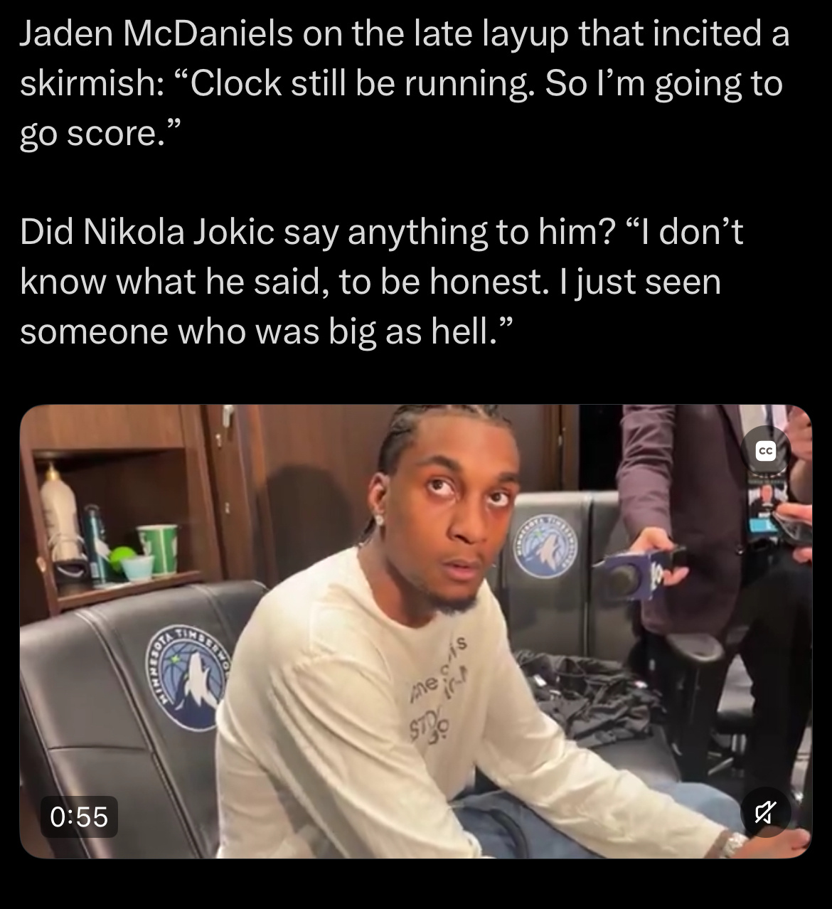 麦克丹尼尔斯谈到那次引发冲突的上篮：“计时器还在走，所以我就是要去得分。”记者问