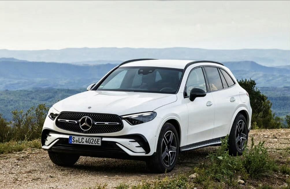 【317马力 #奔驰GLC# 350e 4MATIC信息曝光】新车将搭载2.0T