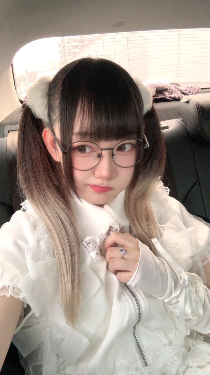 嘿嘿😚衣服买大了做一个吊儿郎当的人 