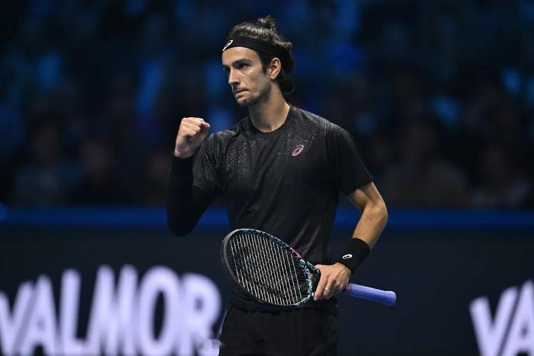 穆塞蒂取得 首胜🗣️“我在身体上确实感到很吃力，而且很难找到应对办法，但最后不