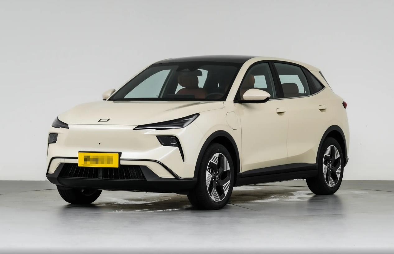 想给媳妇买台纯电车的，不妨看看女神节上市的这款。
 
3月8日这天，有台家用纯电