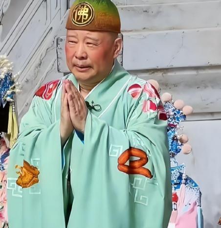 被立案调查才 10 天，53 岁郭德纲再迎噩耗！
 
 
麻烦看官老爷们右上角点