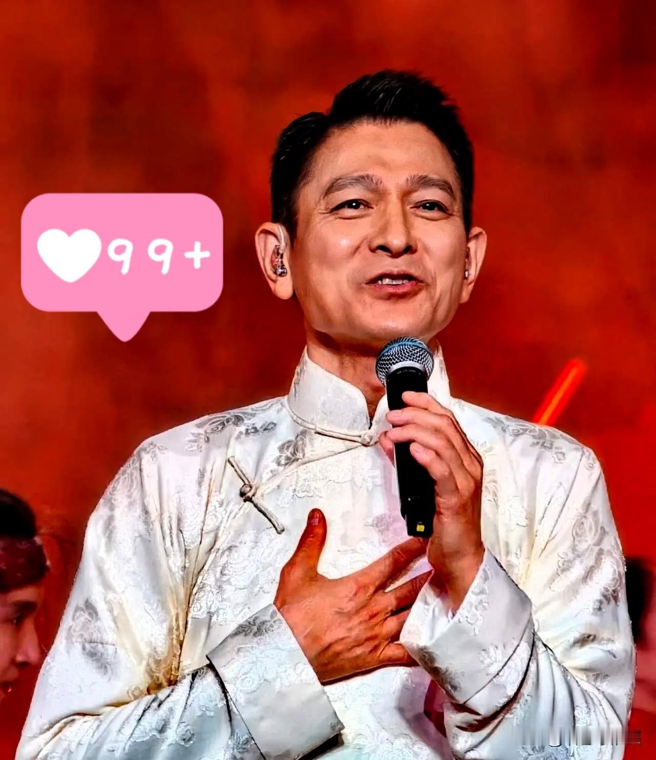 刘德华经纪人怕是要崩溃了，
不是华仔行程爆满，
也不是商务邀约太多，而是全运会一