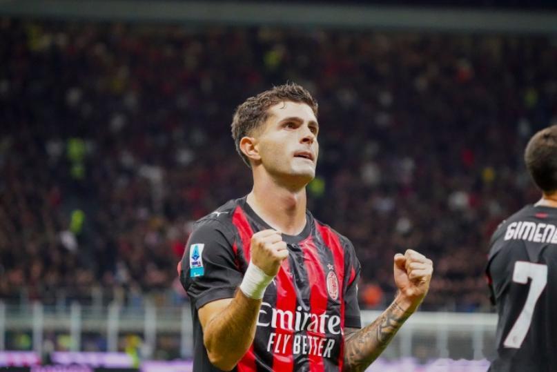 曼联旧将保罗·帕克最近接受进球网采访，他表示如果有机会，曼联应该签下普利西奇。当