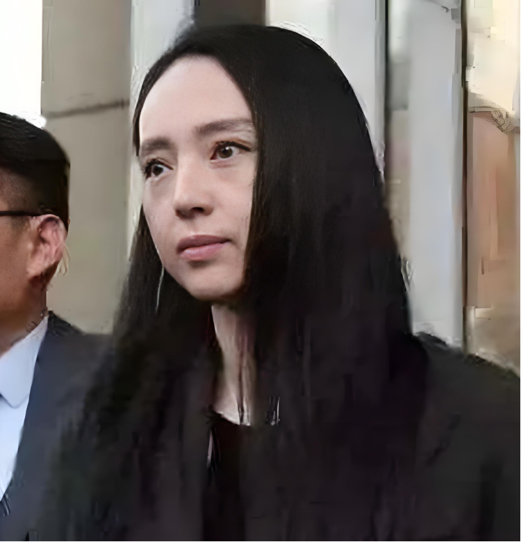 董璇是不是整过容？我想问问她的山根are you ok？ ​​​