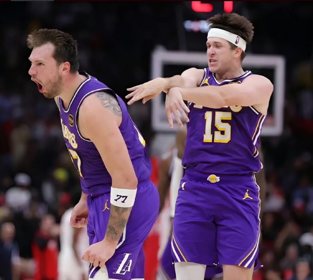 无论东里是否复出，湖人的季后赛首轮都将以詹姆斯为第一进攻发起点

东契奇的腿筋治