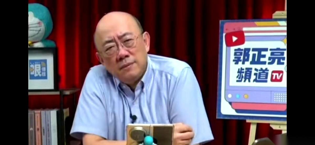 周三上午刚做完节目，中午就被叫去谈话，通知你周五就是最后一期。
连个缓冲的时间都