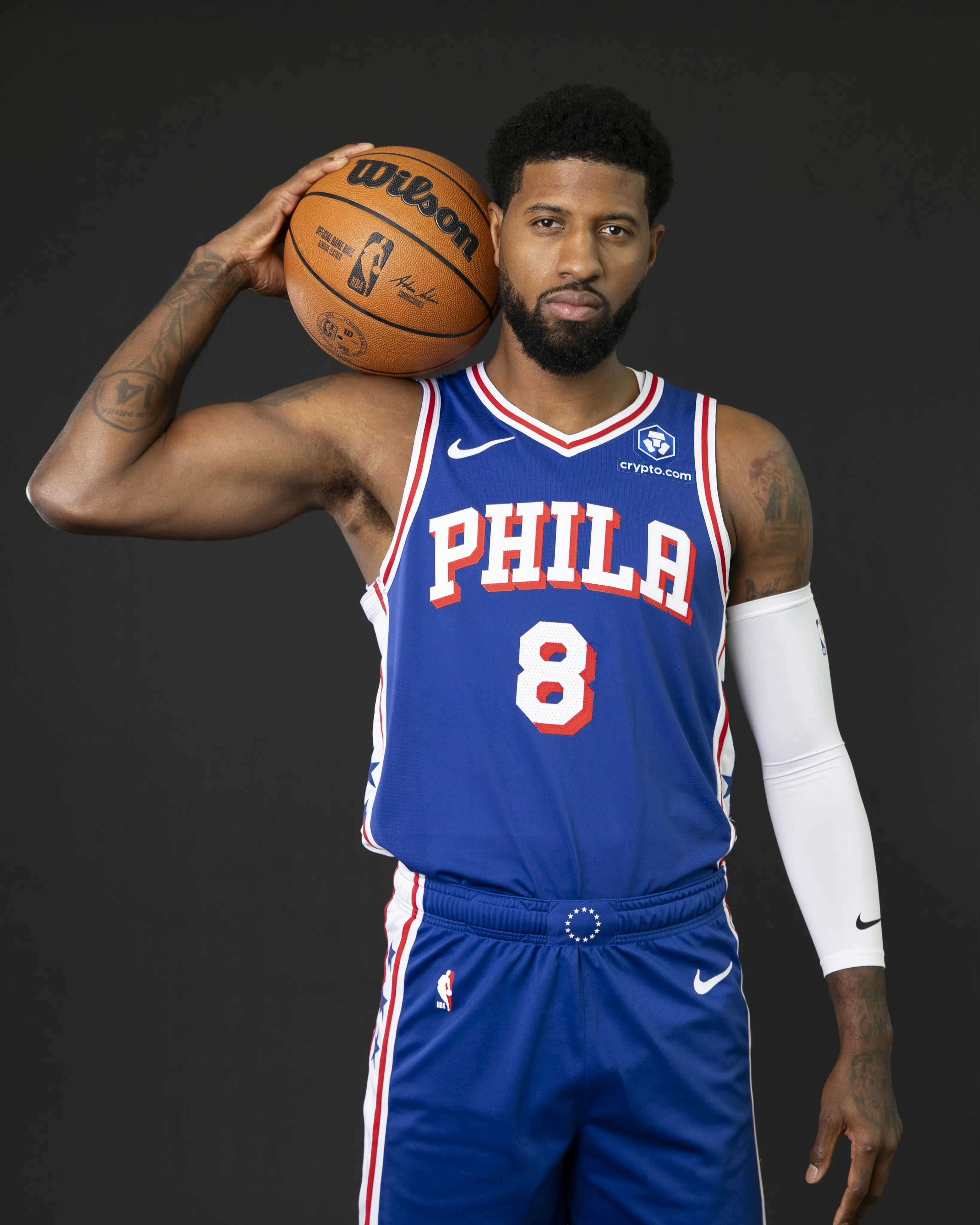 黎明前的黑暗是最深的，但破晓的光也最为动人。