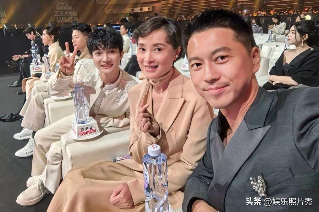 这仨人坐一块，吴越和周深加起来，气质都没能“压住”他！

女演员里比较喜欢吴越，
