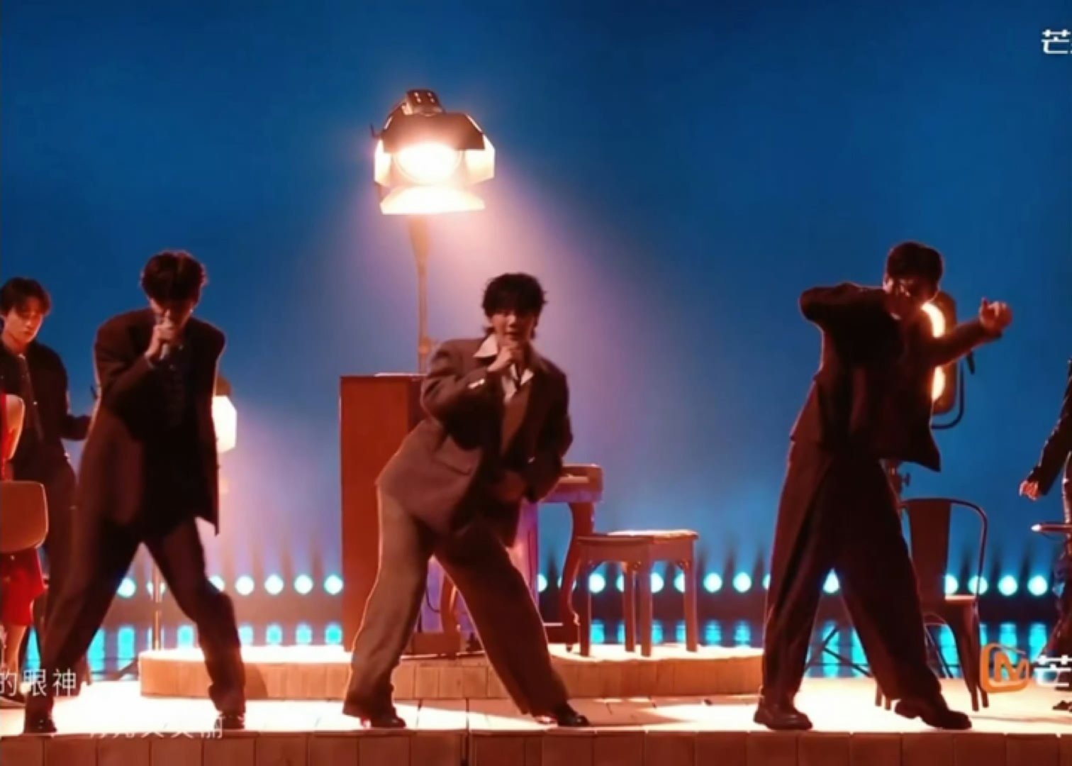 王赫野回应跳舞像赵四哈哈哈王赫野回应跳舞像赵四，说自己的进步空间还很大，没事啊野