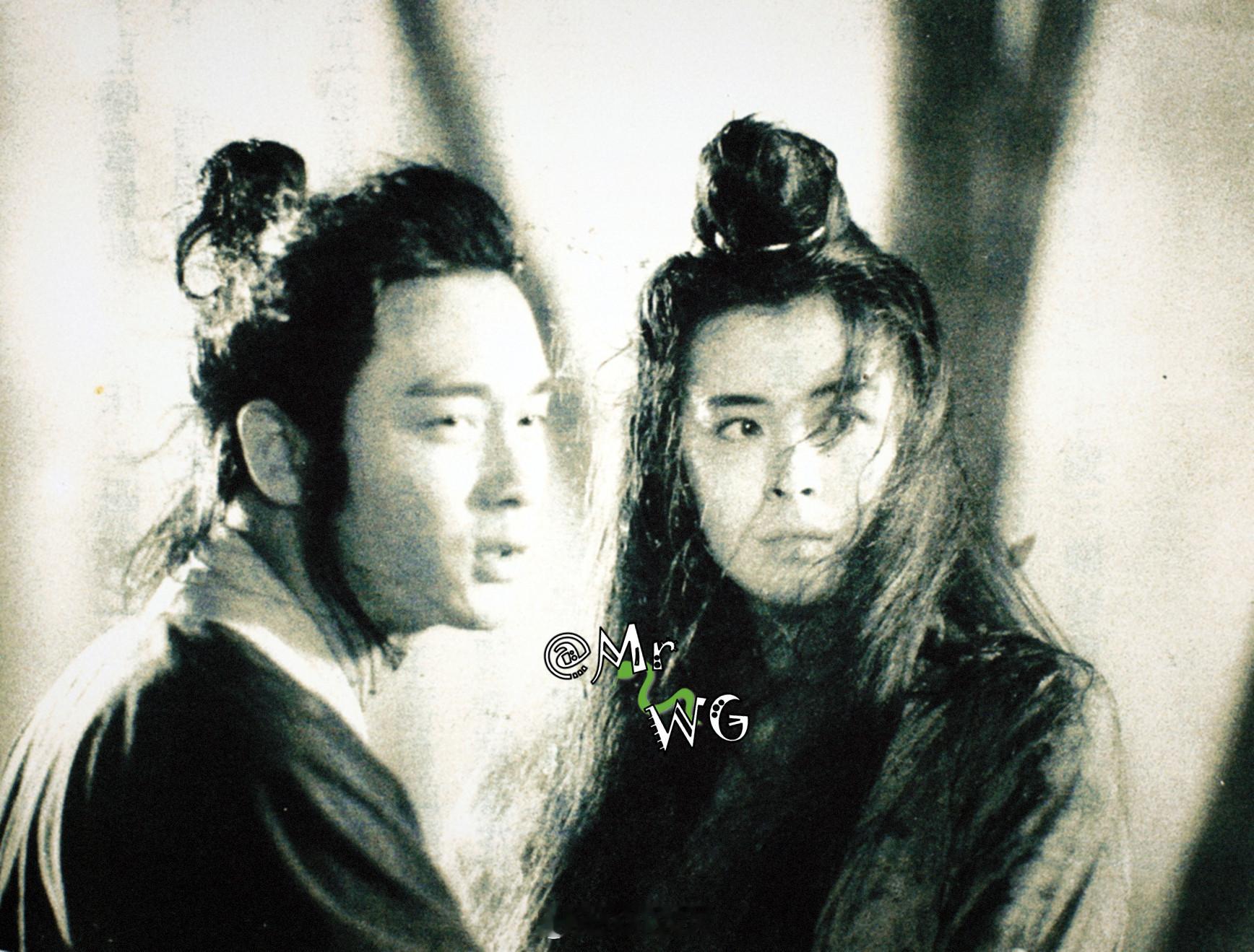 王祖贤[超话]独家扫描小倩柔婉，小卓撩人，身处两代兰若寺校花之间的青风，却是“乱