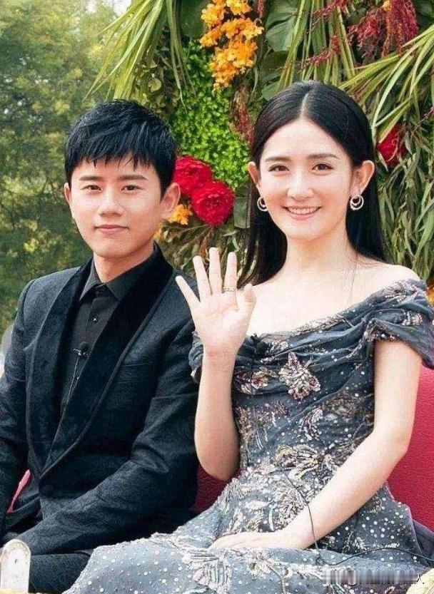 2011年，张杰跟谢娜准备结婚，张杰跟谢娜提出要拿8000万，在上海汤臣一品买一