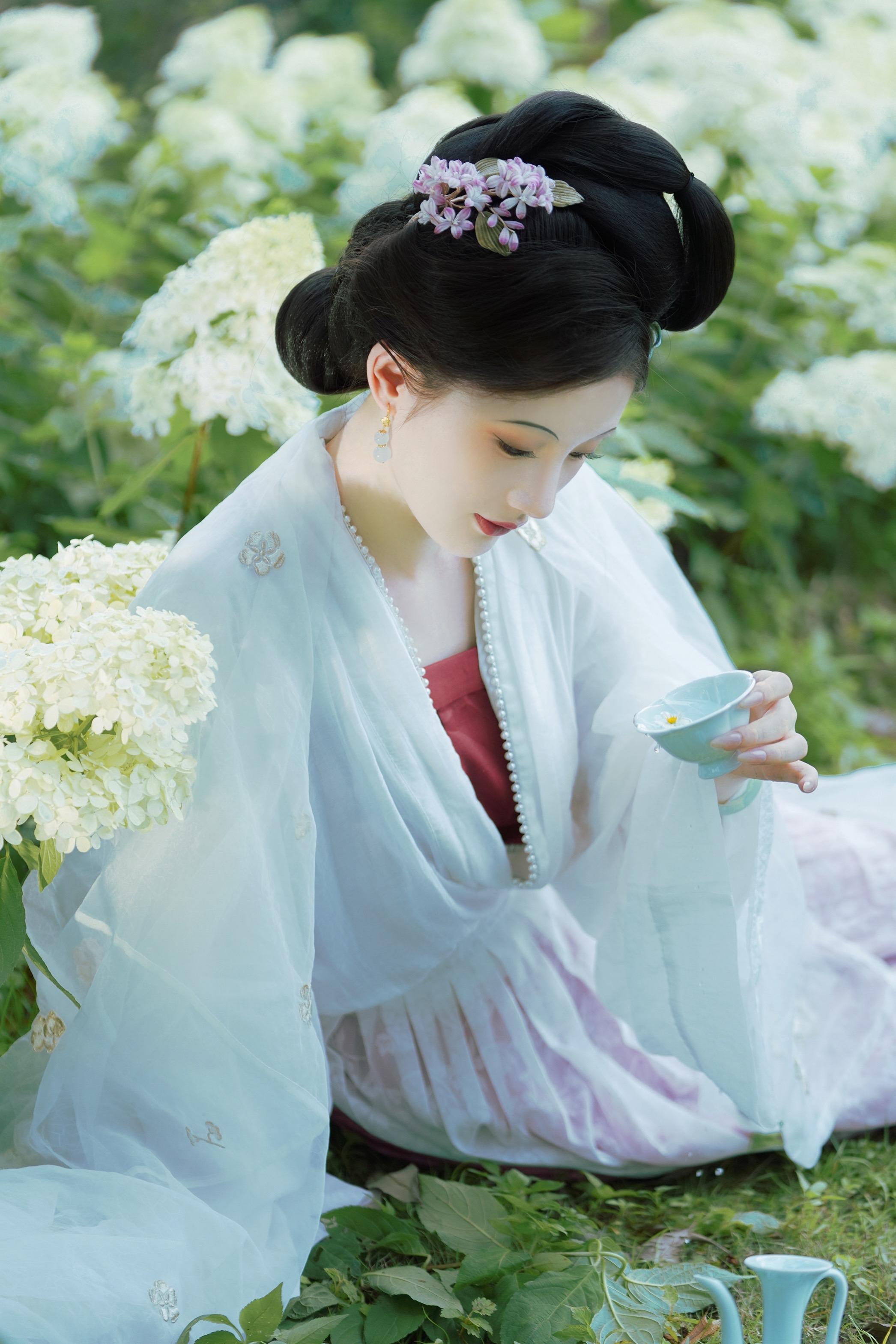 浓睡不消残酒。