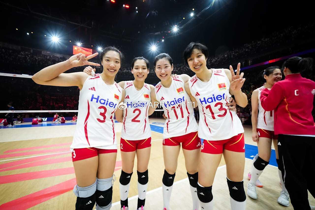 磕磕绊绊的主攻组中国女排vs塞尔维亚女排