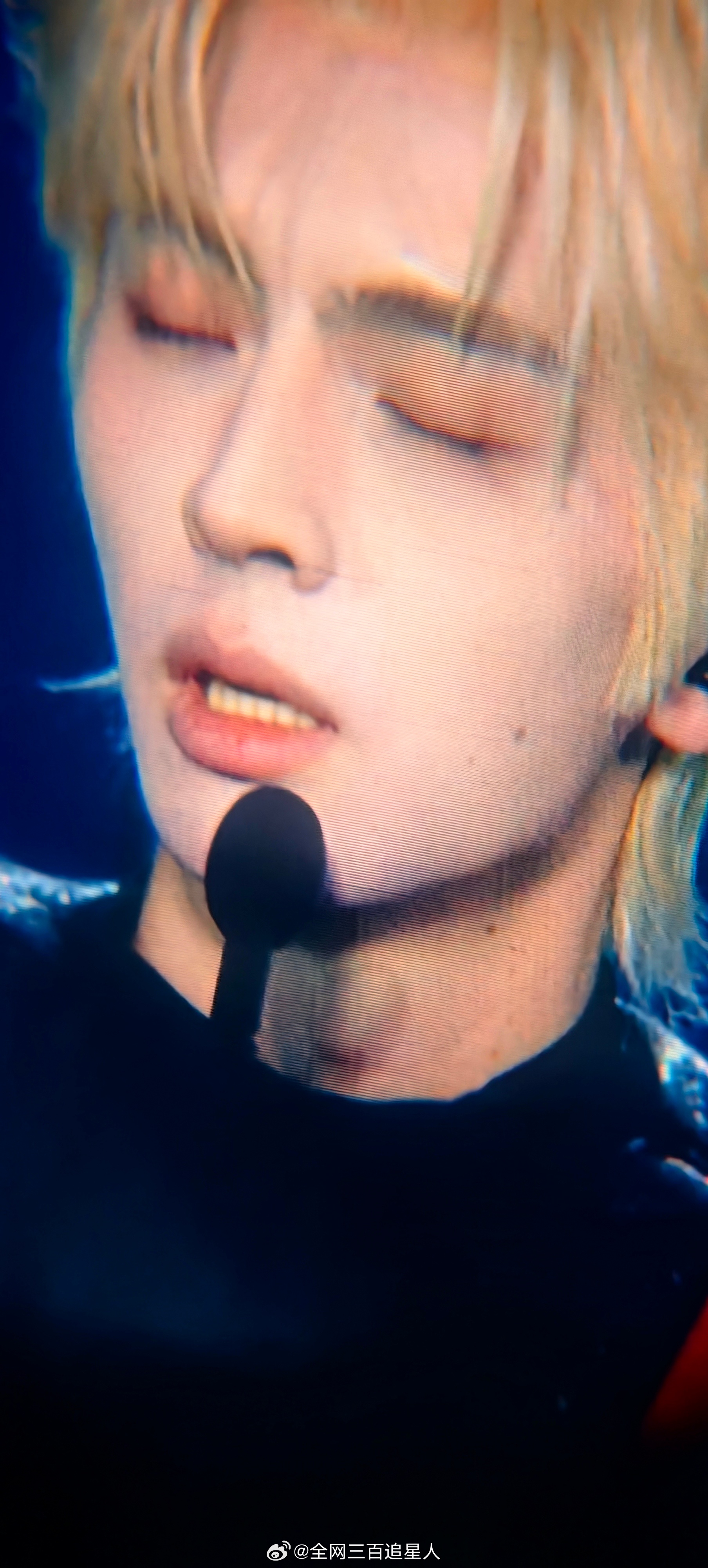 现在你可以亲吻这个蒲熠星了 