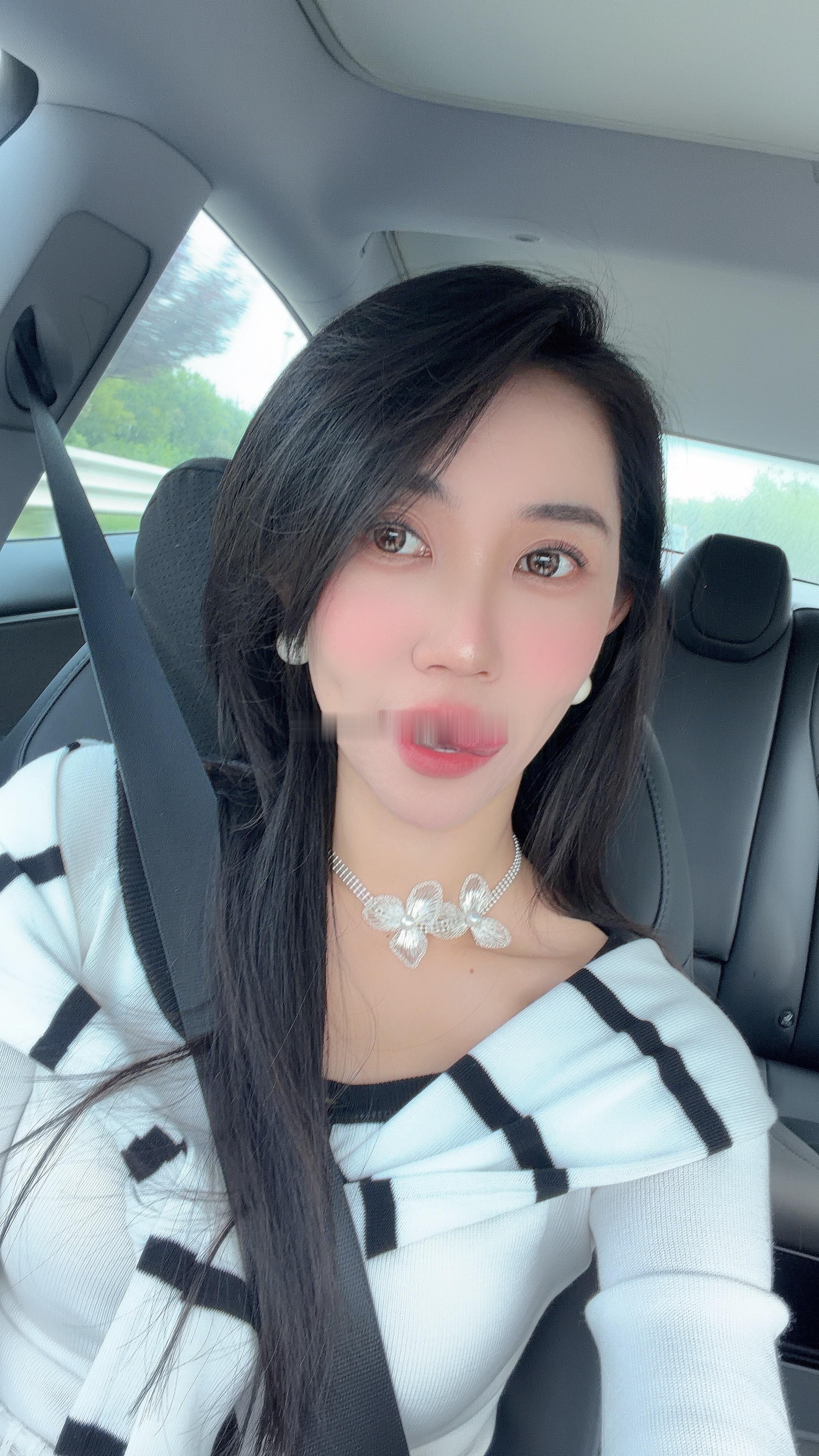 好像很久没有拍过照了[doge]穿搭[超话]配饰种草  ​​​