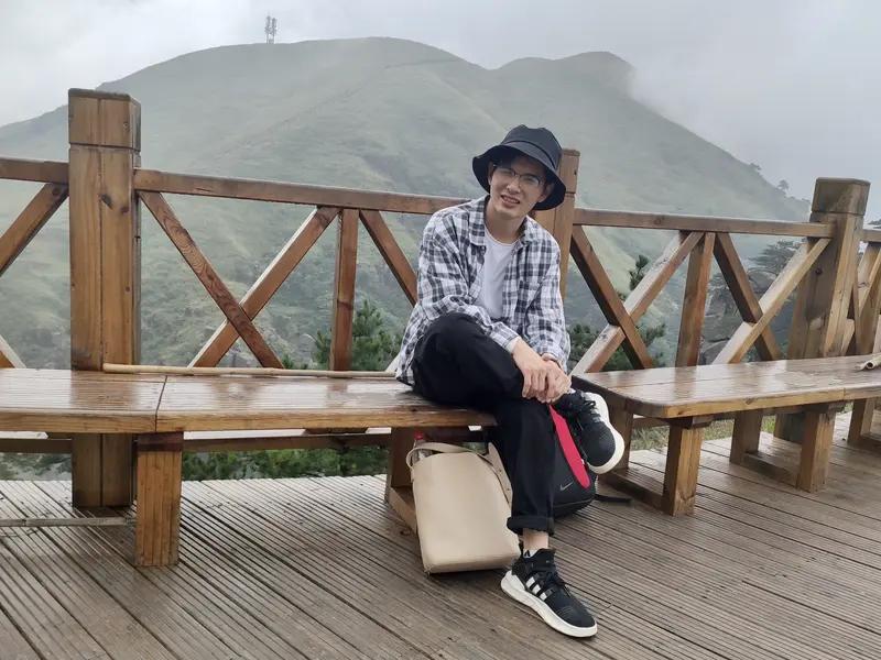 10月28日，网友曝出德耐尔节能科技（上海）股份有限公司董事长余浪波离世，年仅4