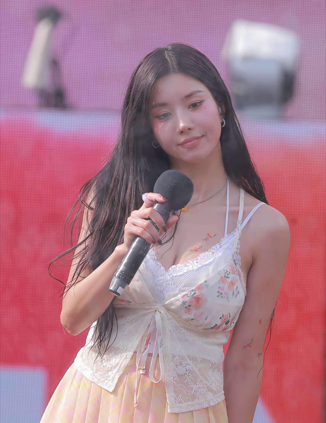 权恩妃这身材到底是算肥还是算性感？ 