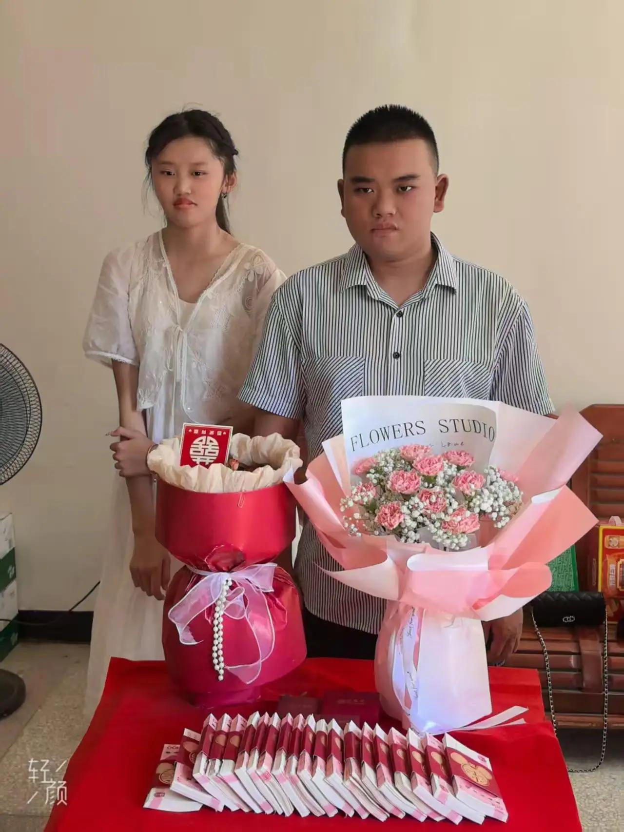 网友:
三十多岁的哥哥终于成家了！爸妈老开心了！[捂脸]