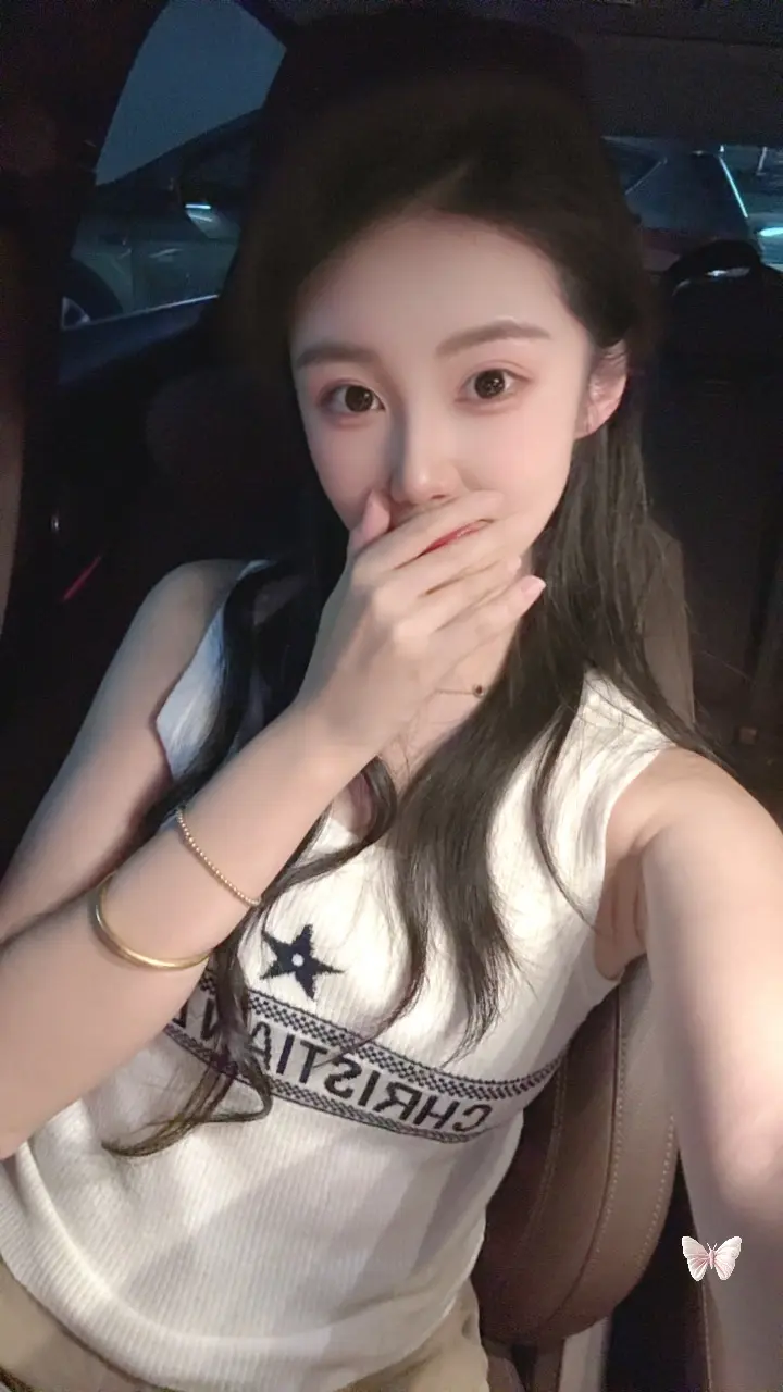 🍂 希望秋天的风可以吹来更多的好消息❤️
