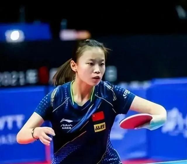 国乒包揽女双冠亚军!
7月23日，第32届世界大学生夏季运动会乒乓球女双半决赛结