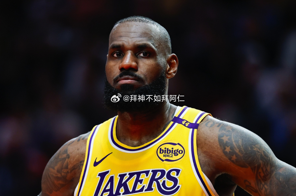 NBA常规赛继续进行，湖人主场128-104大胜国王，取得两连胜。本场比赛，詹姆