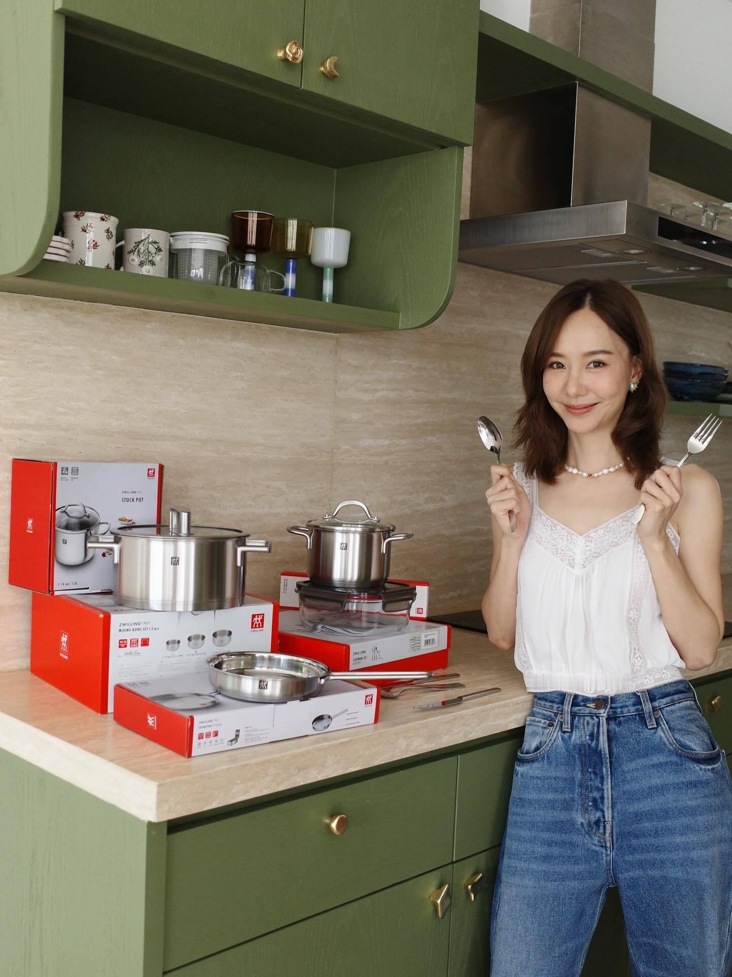 泰国明星 Toey Jarinporn｜IG更新🌼 cr toeyjarinp