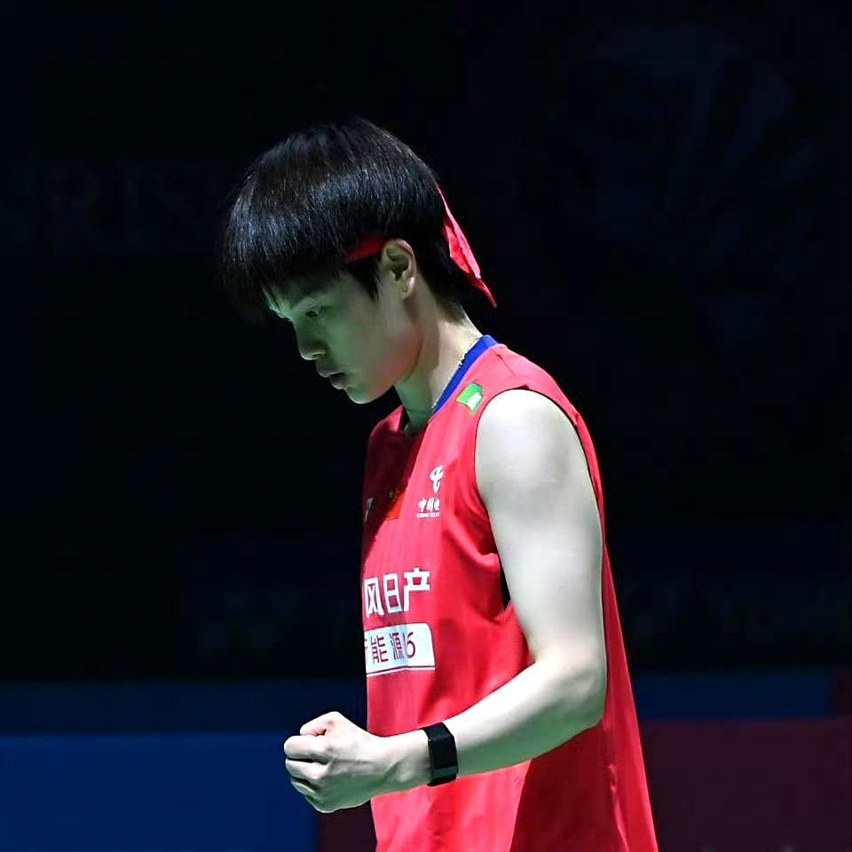 王祉怡把陈雨菲打懵了。
 
1月17日半决赛，两局21-15、23-21，干净利