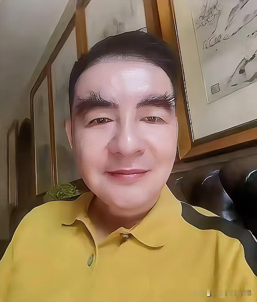 有人说陈光标他眉毛茂盛
就是肺气足、能长寿
还扯出“面相决定命运”的老调调
纯属