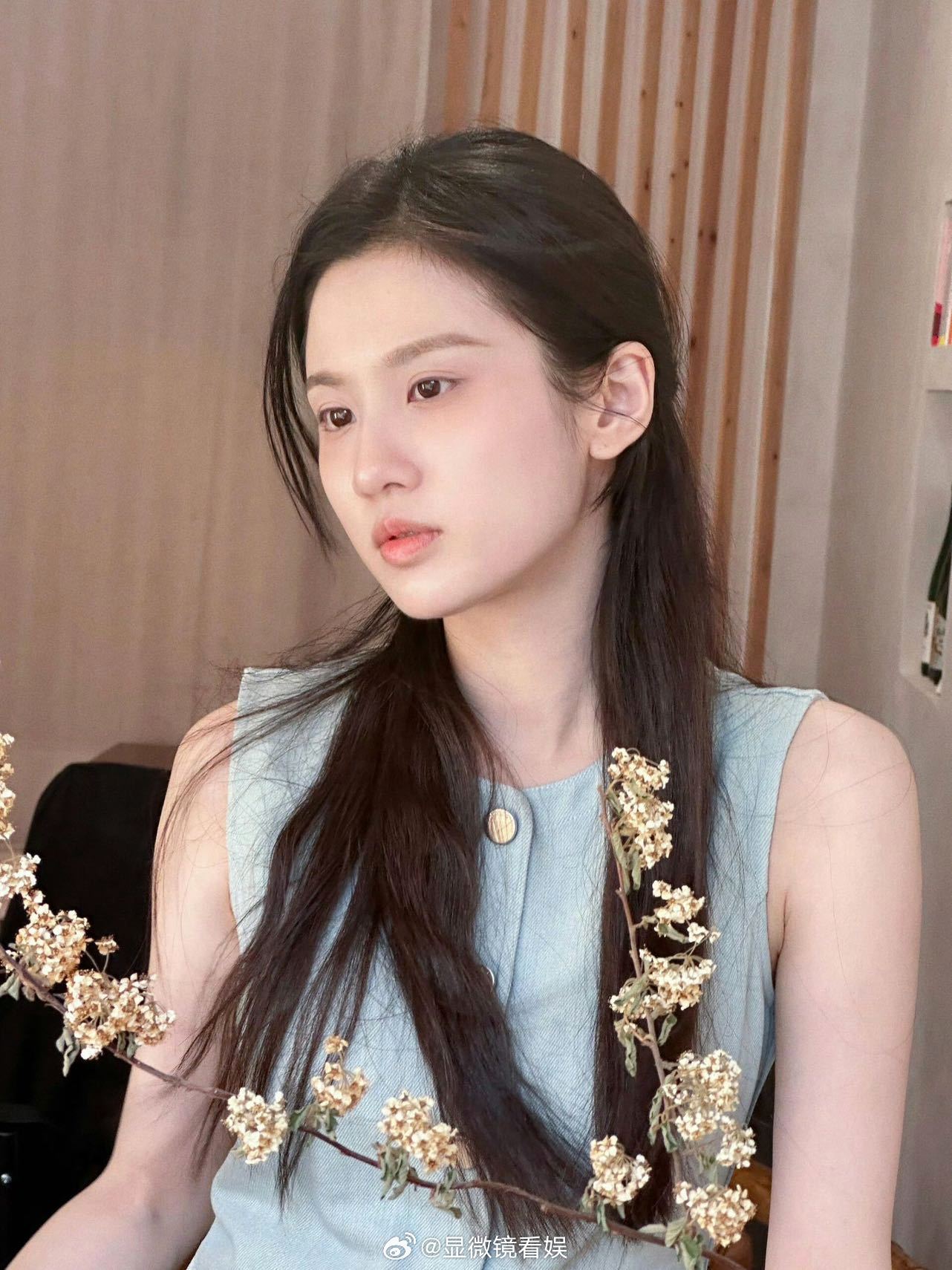 娜扎数了张慧雯转了18圈娜扎为张慧雯乘风加油 舞台光芒万丈，私下温柔相伴！张慧雯