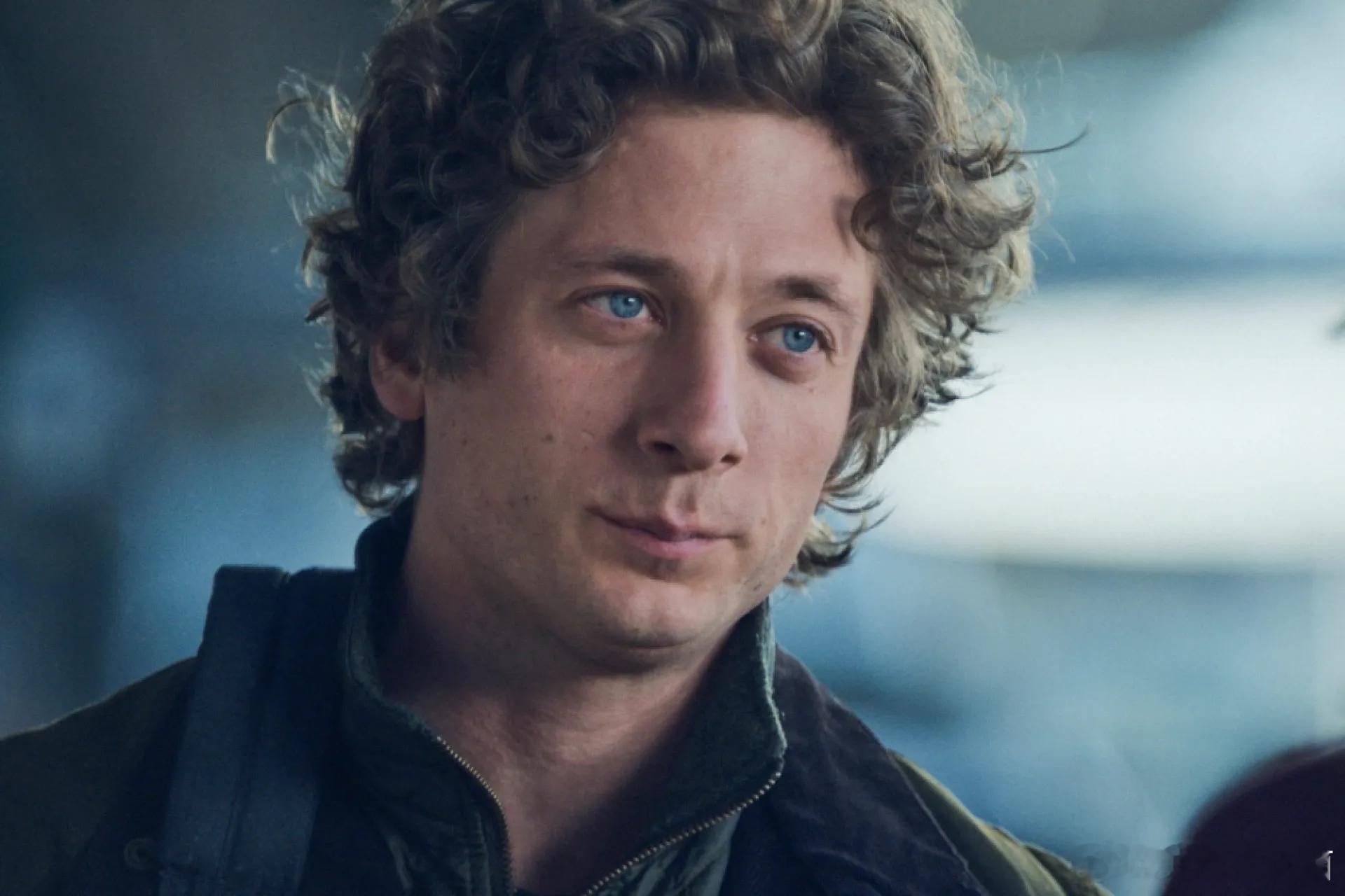 【SNL原卡司批《熊家餐馆》：这根本不是喜剧】《熊家餐馆》在今年艾美奖拿下11项